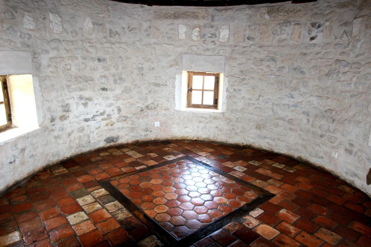 Chateau D'Island Vezelay Pontaubert Dış mekan fotoğraf